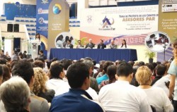 Toma protesta Rector de la UAS a más de 4 mil Asesores Par.