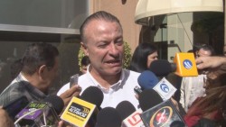 Se reúne Quirino Ordáz con diputados del PRI