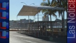 Empiezan a colocar templetes en Olas Altas con motivo del Carnaval