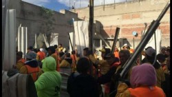 Desalojan a 50 familias de un predio en Tepito