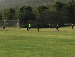 César Marquéz al frente de la práctica de Dorados