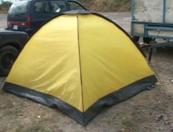 Familias acampan aprovechando la fiesta carnavalera.