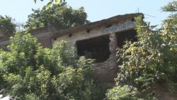 Casa sin concluir y abandonada genera molestias entre los vecinos de la 5 de mayo