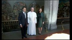 El Papa Francisco recorre Palacio Nacional