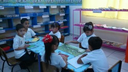 Remodelan biblioteca del Jardín de Niños Jesús García.
