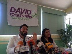 David Torrentera cerca de la meta, ha recabado 1500 firmas de ciudadanos.