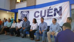 El precandidato de la Alianza Pas-Pan sostuvo una reunión con panistas en Mazatlán.