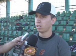 Rubén Reyes se pule con Cubs en Dominicana