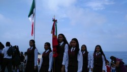 Conmemoran el Día de la Bandera.