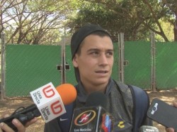 El jóven Raúl Valdez titular con Dorados ante Chivas