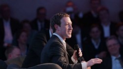 Facebook permitirá retransmitir videos en directo