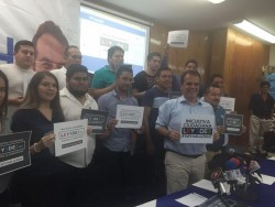 Presenta su declaración patrimonial Martín Heredia
