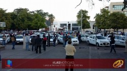 Taxistas se manifiestan