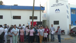 Reducen atenciones médicas en el Hospital Municipal por huelga
