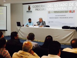 Recibe personal de la PGJE capacitación en materia de Derechos Humanos