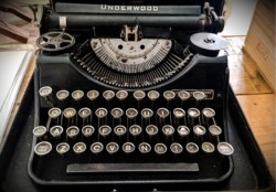 Se imagina un concierto con... ¿Una máquina de escribir?