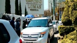 Elba Esther Gordillo vela a su hija Mónica Arriola