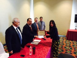 Premian a galardonados por Mejor Tesis de Posgrado edición 2015