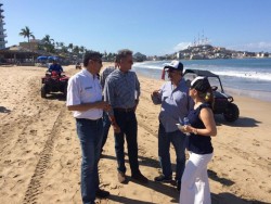 Ayuntamiento y Semarnat recorren las playas de Mazatlán