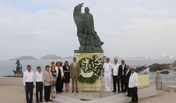Conmemoran CCX Aniversario del Natalicio de Don Benito Juárez.