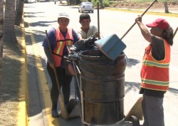 Barrenderos elemento esencial que fortalece la imagen de Mazatlán ante turistas.