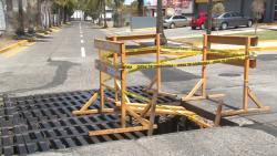Peligro en la colonia Ferrocarrilera por coladera