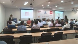 Reconocen a empresas de Diez , cumplidoras con INFONAVIT