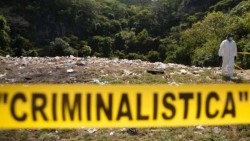 PGR recibe 3er peritaje de fuego en basurero de Cocula