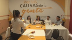 Presenta el PRD candidatos a diputados sin relación con partidos políticos
