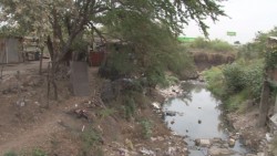Vecinos del sector El Pípila se quejan de malos olores por arroyo con agua estancada