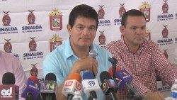 No sabe gobernador convocatoria para paro de policías.