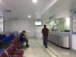 Opiniones encontradas entre derechohabitantes del IMSS por la atención en el área de urgencias