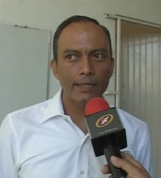 SNTE 53 apoyo aplicación de examen PLANEA en Mazatlán.