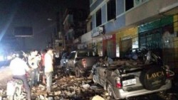 Aumenta el número de muertos por el terremoto en Ecuador