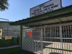 Titular del grupo 3-A y la directora de la escuela primaria Velina León Medina se reunieron y aclararon la situación de la Pequeña Nicol