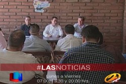 Se reúnen restauranteros con personal de salubridad