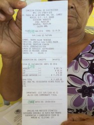 ¡De $11,000.00 pesos le llega cobro de luz a la Sra. Trinidad!