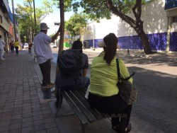 Usuarios poco a poco se acostumbran a las nuevas paradas del transporte