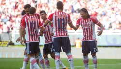 Chivas logra pase a Liguilla al vencer a Dorados