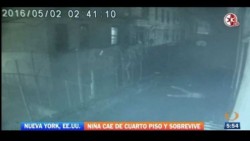 Niña se salva de milagro en NY; cae de un cuarto piso y sobrevive