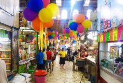 De manteles largos el Mercado Pino Suárez por sus 117 años