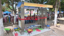 Inauguran paralibros en la colonia Tabachines