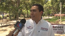 Se comprometen a donar la mitad de su sueldo para educación