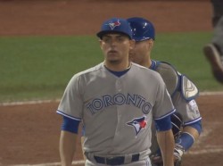 Roberto Osuna va sobre  marca de Joakim Soria