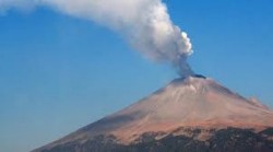 Volcán Popocatépetl tuvo 298 exhalaciones en últimas 24 horas