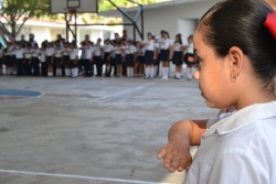 Lunes cívico se realiza en la primaria "Genaro Estrada"