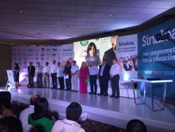 Firman Candidatos a la Gubernatura de Sinaloa 11 compromisos por la educación