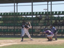 José Ángel Uzeta,  sin hit ni carrera en JAPAC