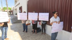Se manifiestan familiares de detenidos por atentado al alcalde de Choix