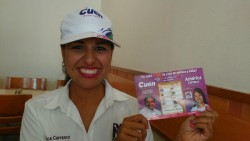 América Carrasco exhorta a los ciudadanos a salir a votar.